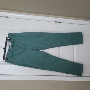 NWT Woman's Mint Green Straight Jeans.Size 12 Mid-Rise